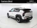 Kia EV3 Earth Standard Range Weiß - thumbnail 4