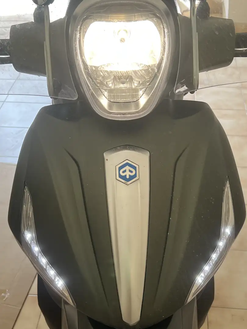 Piaggio Beverly 300 beverly s - 1