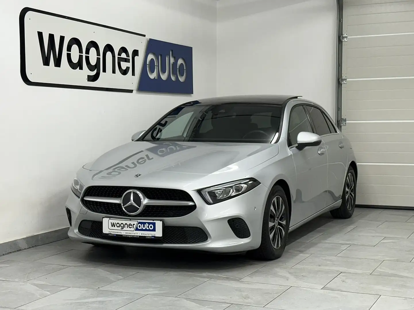 Mercedes-Benz A 200 Aut. Advantage LED/Schiebedach/AHK/RFK/ Argent - 2