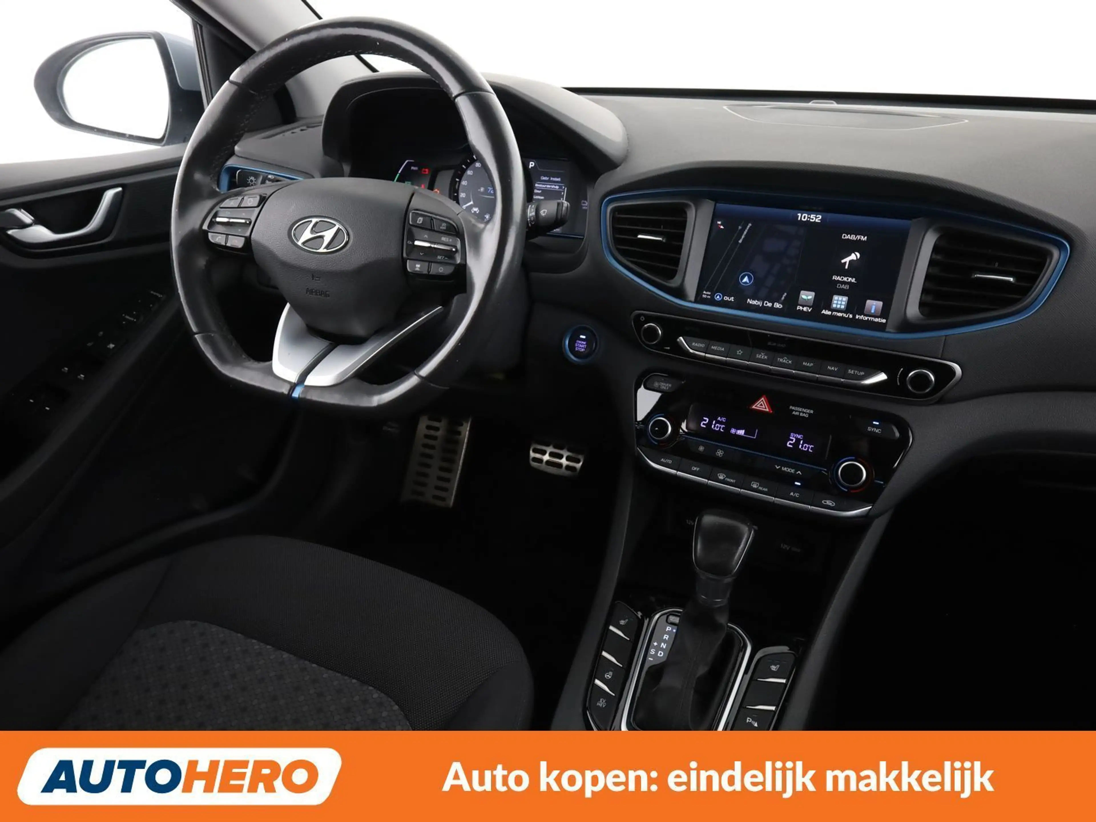 Hyundai IONIQ 1.6 Plug-in Hybrid — photo 13