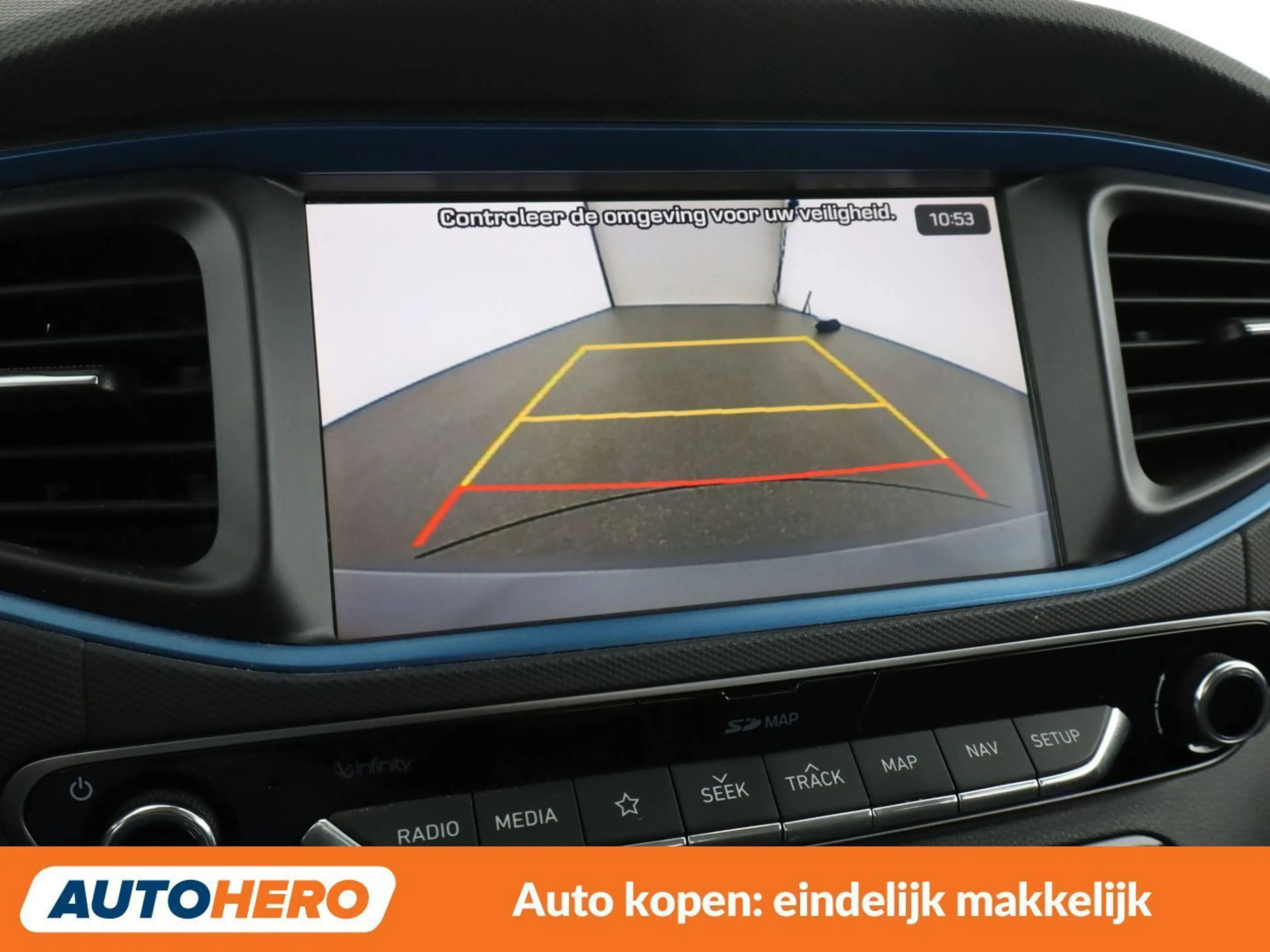 Hyundai IONIQ 1.6 Plug-in Hybrid — photo 23