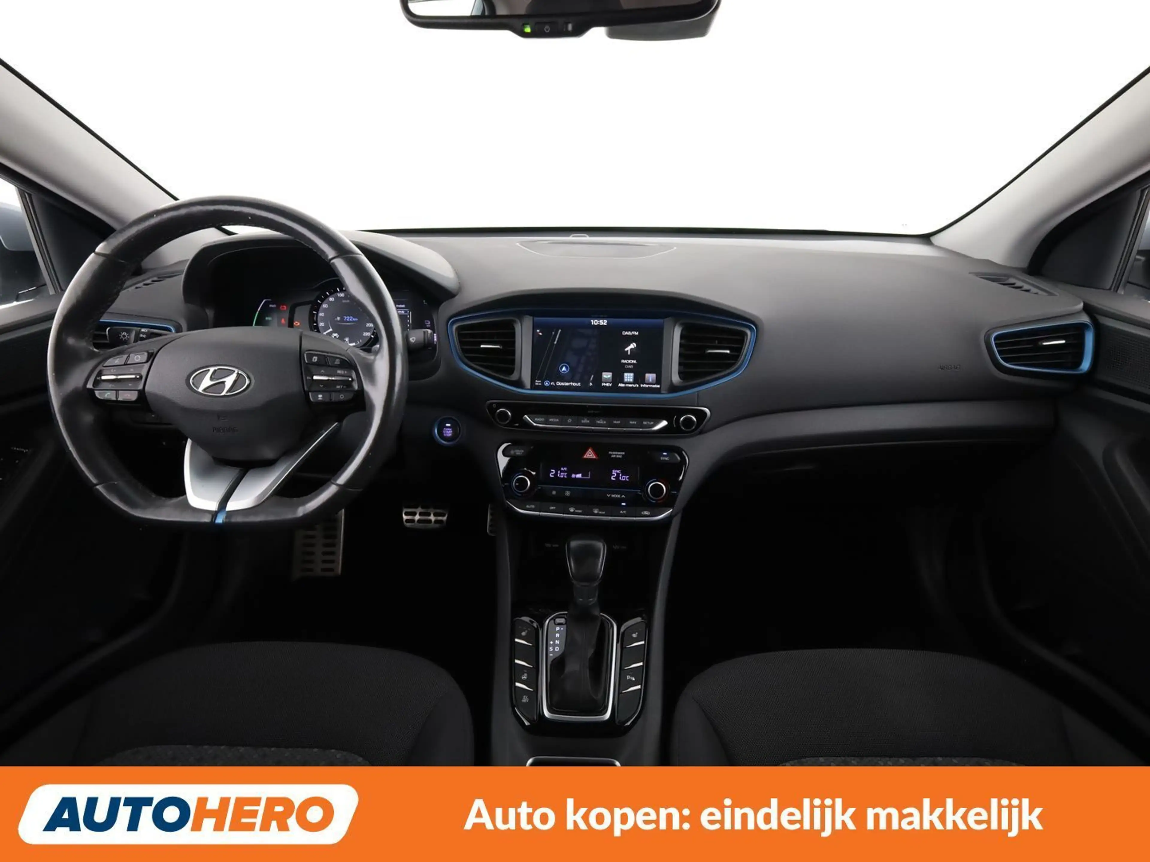 Hyundai IONIQ 1.6 Plug-in Hybrid — photo 12