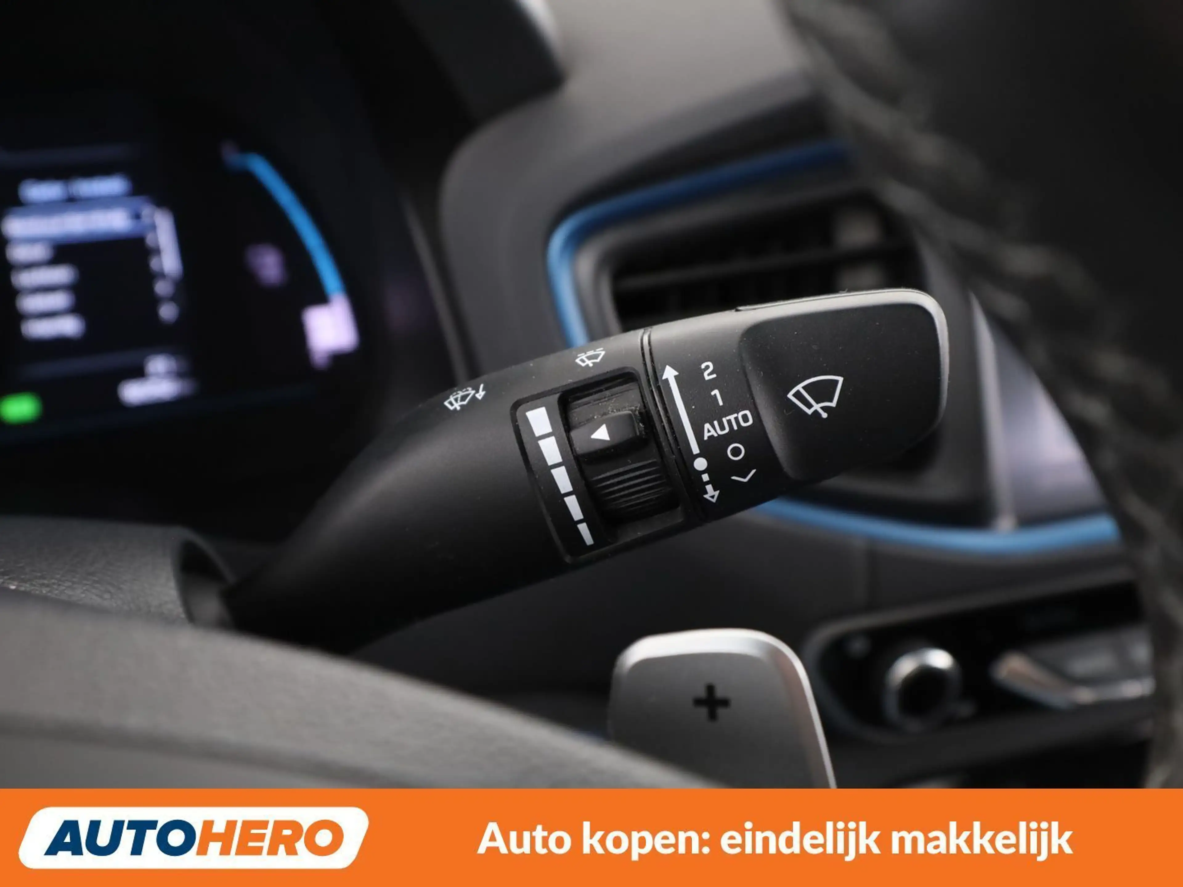 Hyundai IONIQ 1.6 Plug-in Hybrid — photo 30