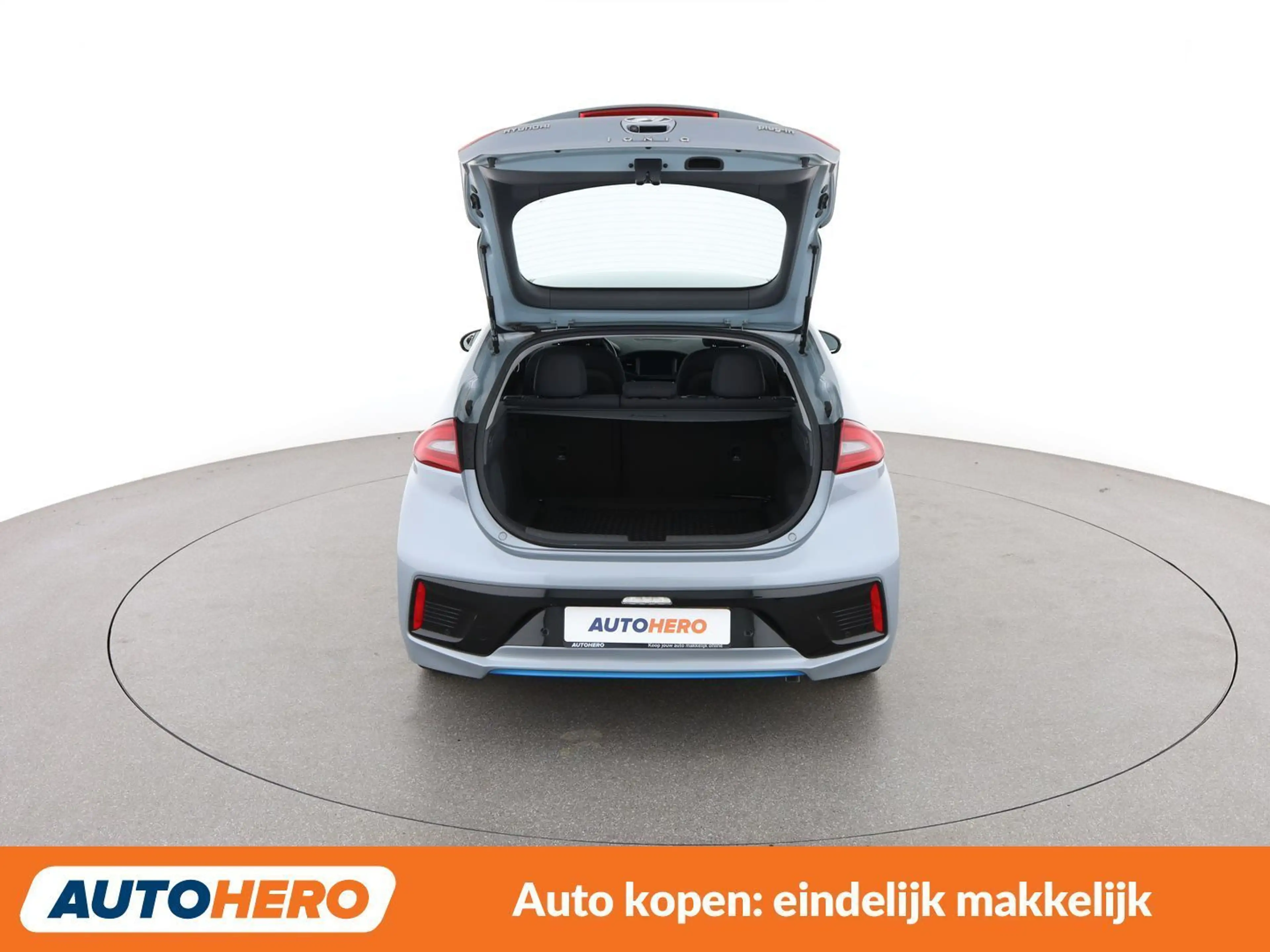 Hyundai IONIQ 1.6 Plug-in Hybrid — photo 16