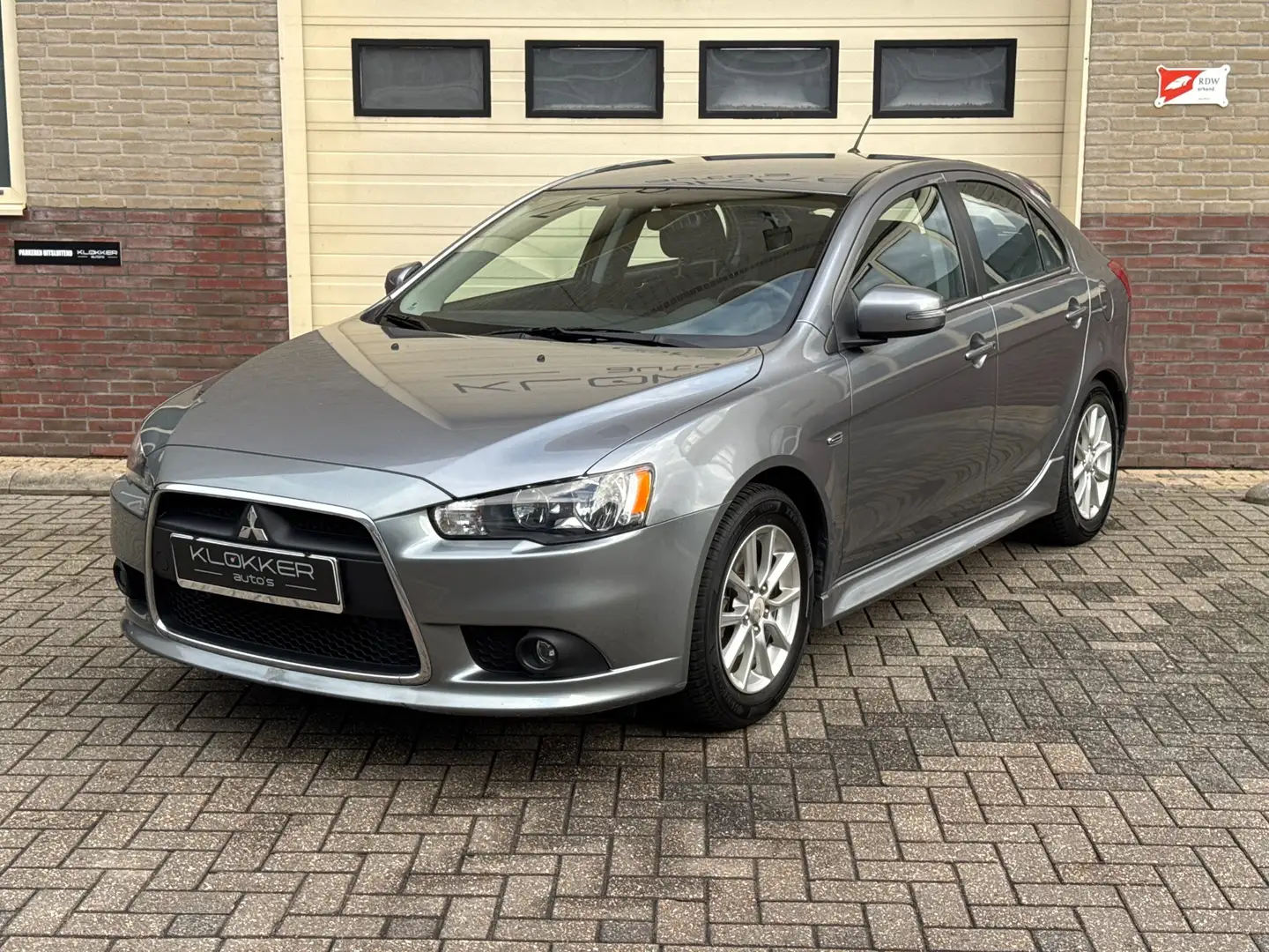 Mitsubishi Lancer Sportback 1.6 Limited Edition 1ste eig. | Cruise | Gris - 1