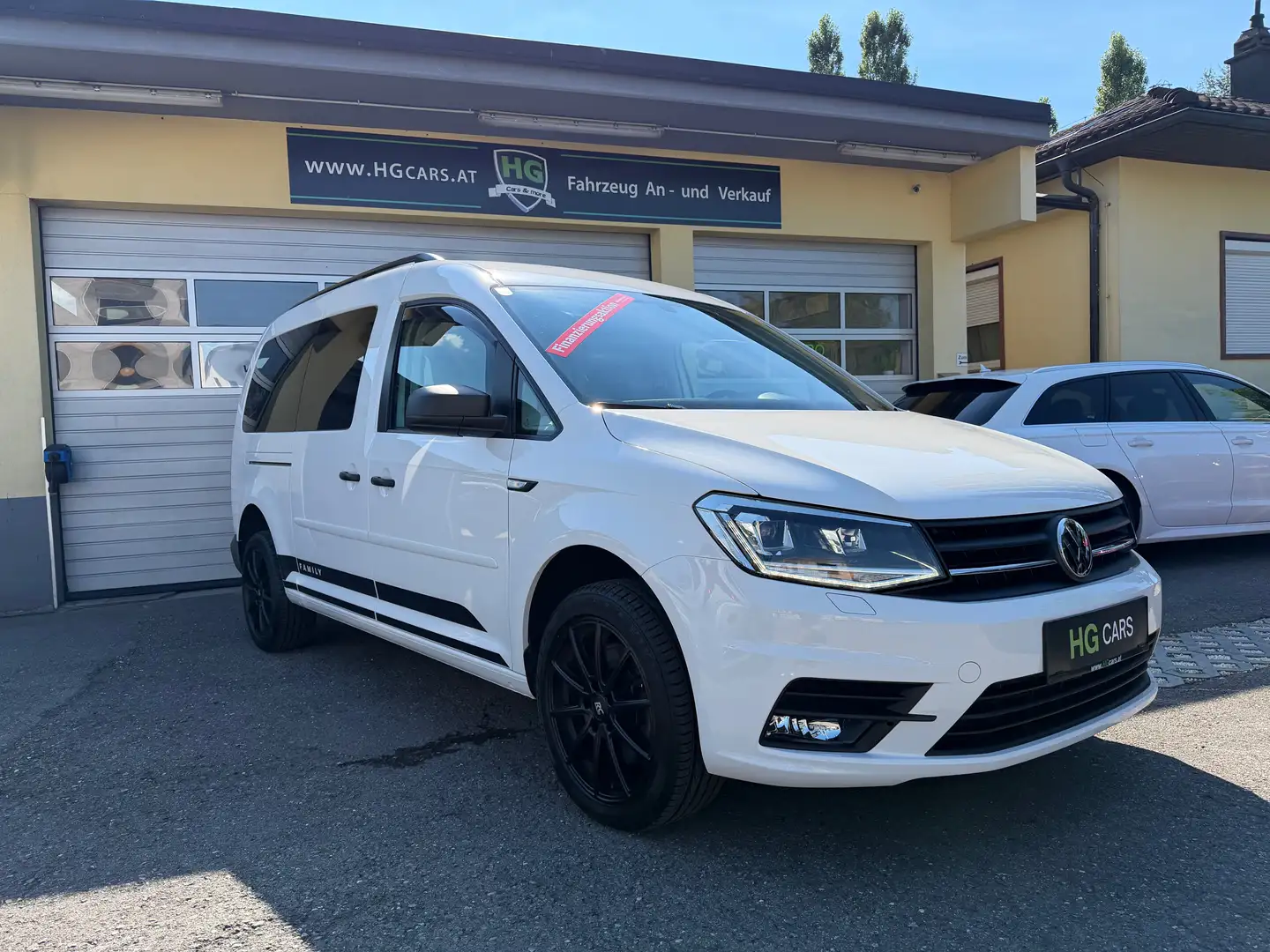 Volkswagen Caddy Maxi Trendline*Kamera*AHK*BI-Xenon*1.Besitz*KM!* Weiß - 2