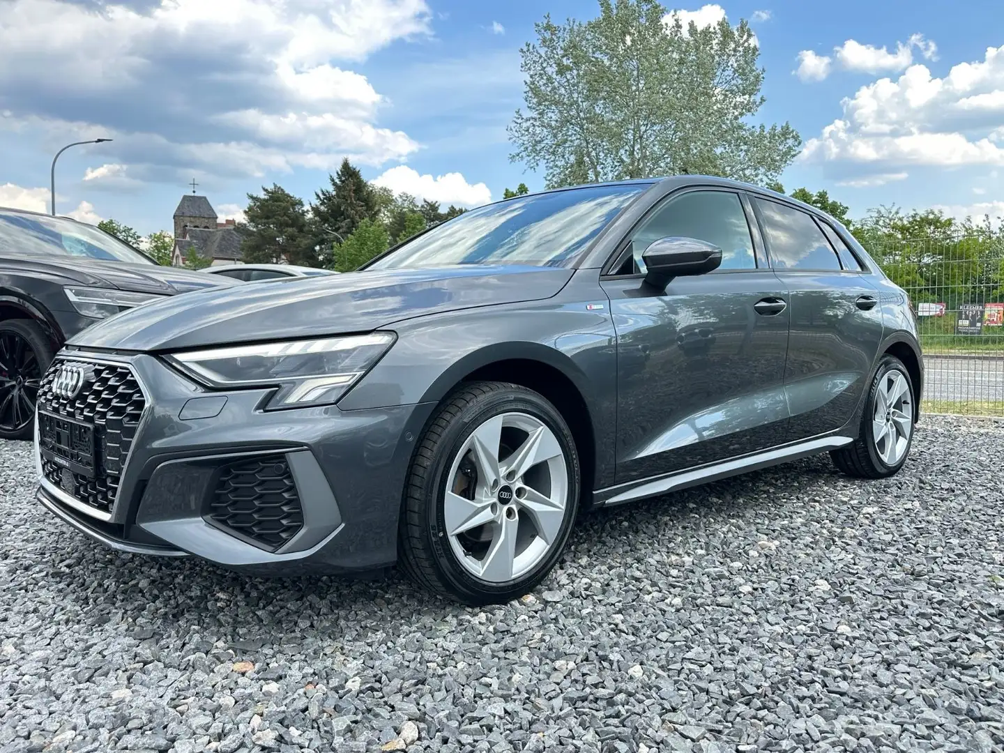 Audi A3 35 TDI S line/Matrix/Pano/ACC/Virtual/Leder Grau - 2