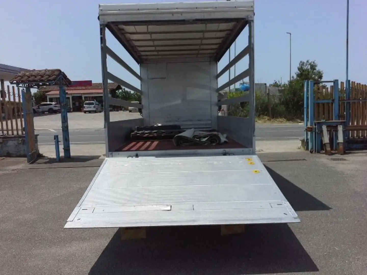 Iveco Daily 35C15 3.0 TDI CASSONE PEDANA SPONDA IDRAULICA Bianco - 1