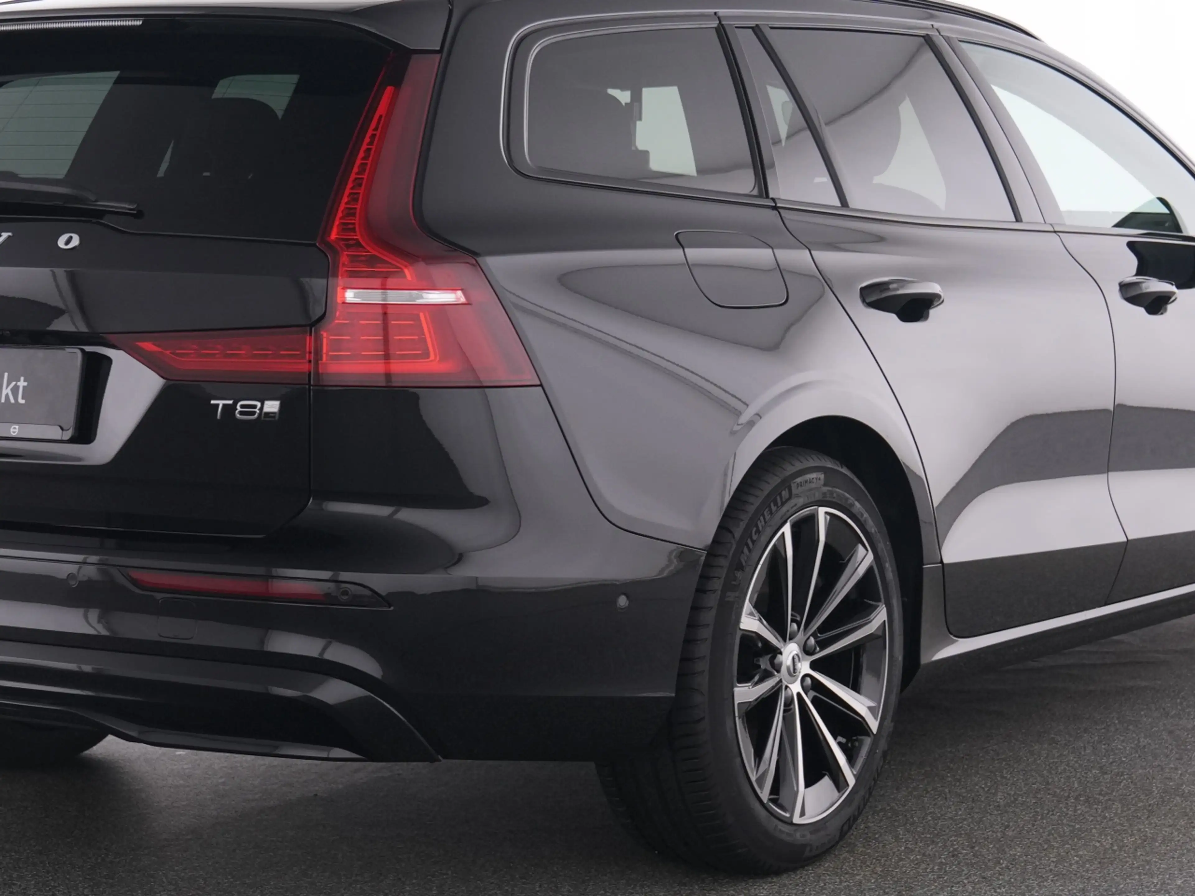 Volvo V60 T8 AWD Plus Dark+ACC+MEMRY+HA&KA+BLIS+DAB+ — photo 10