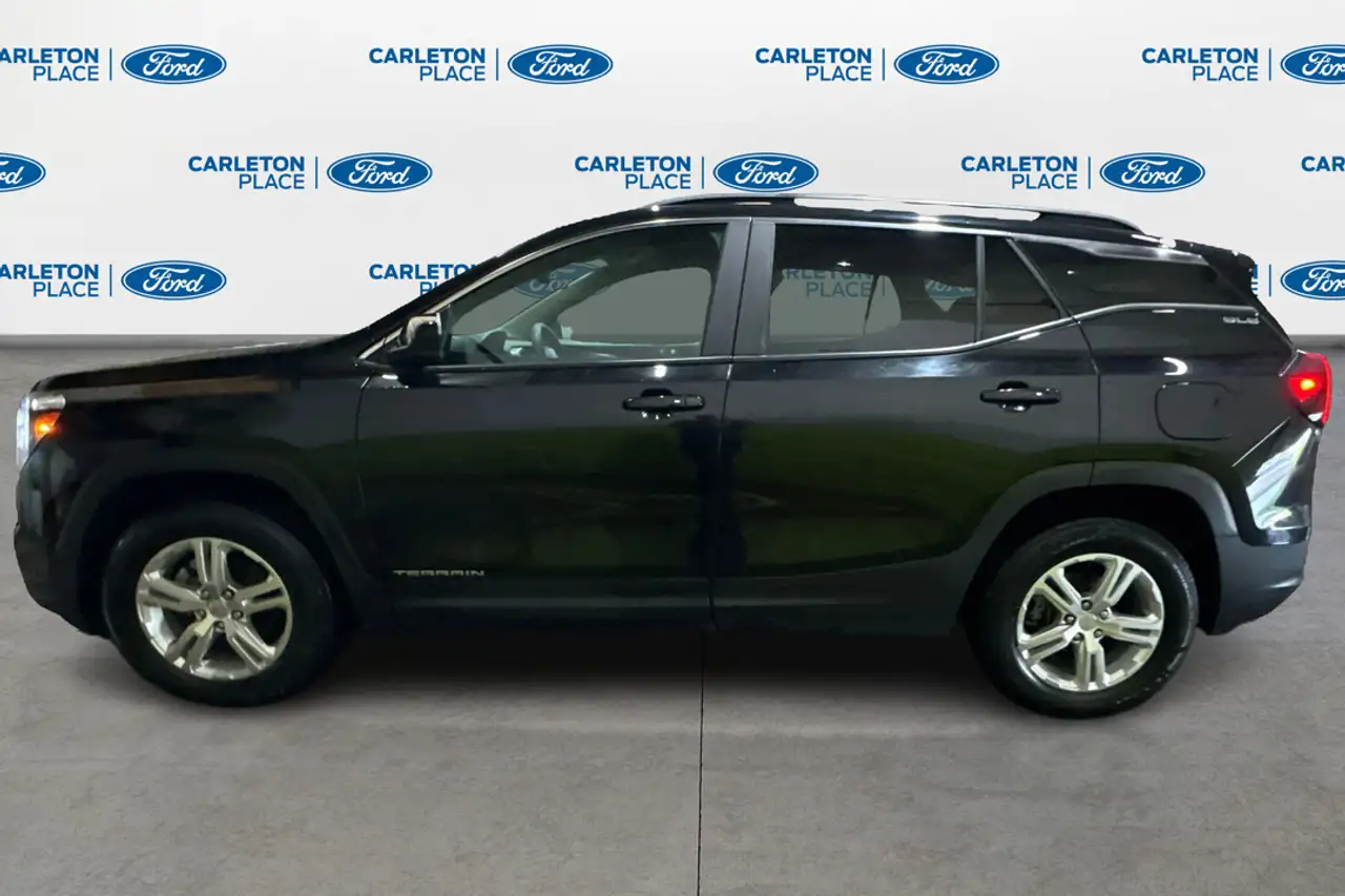 GMC Terrain снимка GMC Terrain