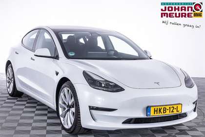 Tesla Model 3 Long Range AWD 75 kWh | PANORAMADAK | LEDER