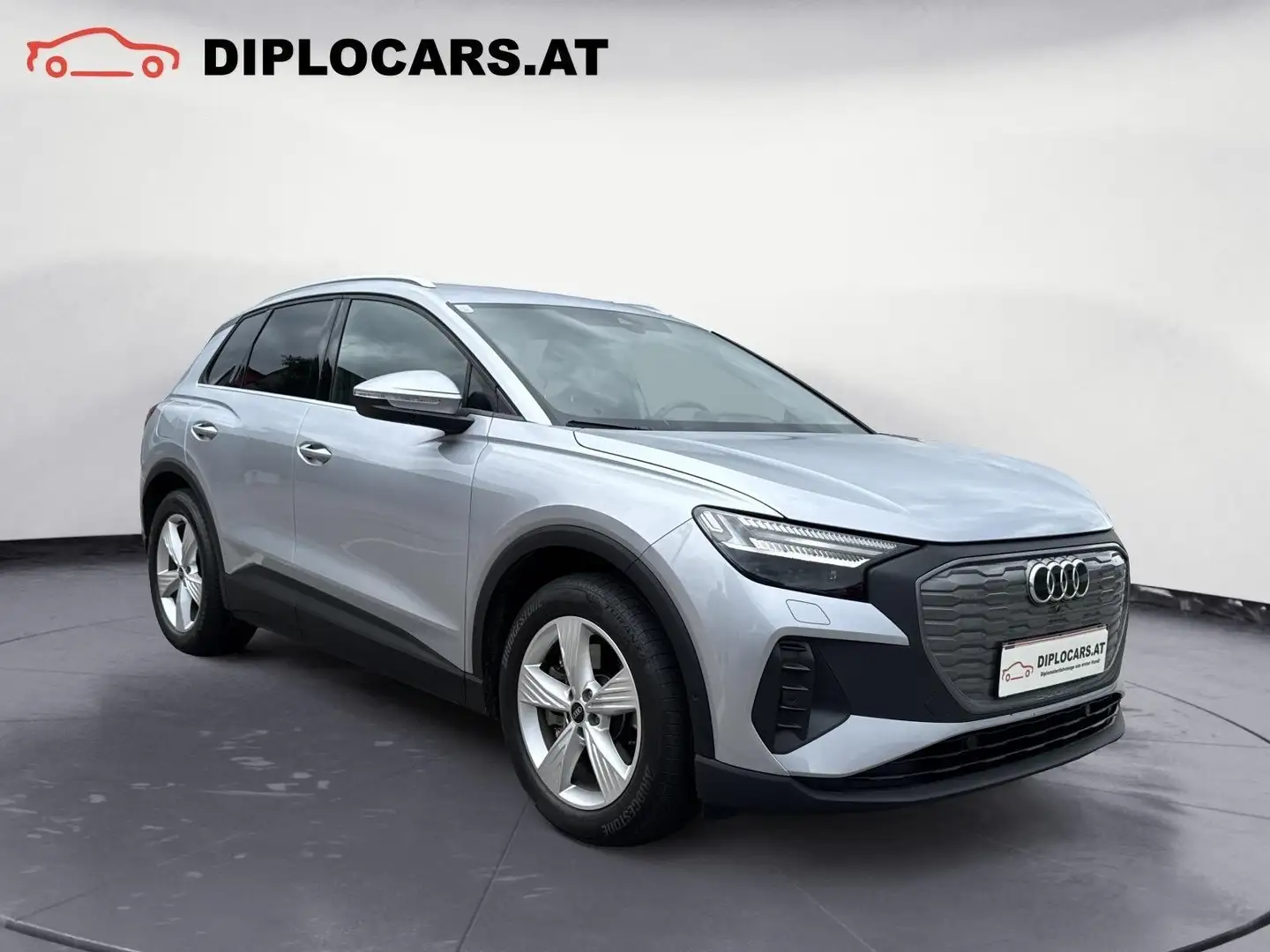 Audi e-tron 40 e-tron 82 kWh Wärmepumpe Plateado - 1