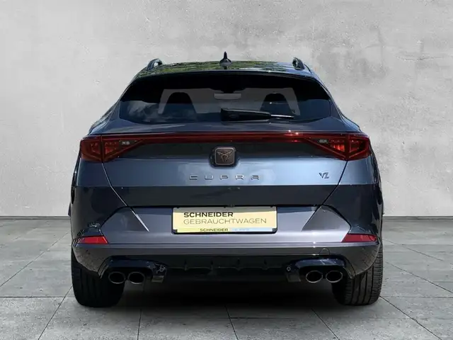 Cupra Formentor view 4
