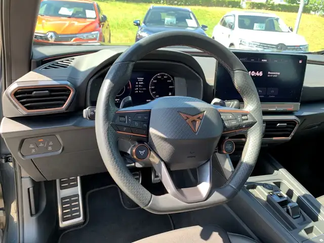 Cupra Formentor view 10