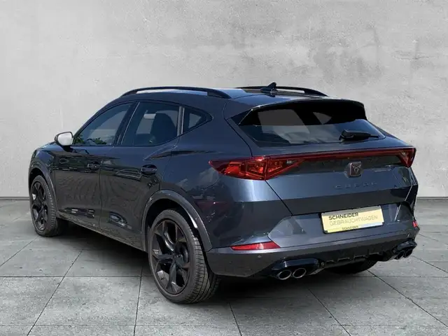 Cupra Formentor view 3