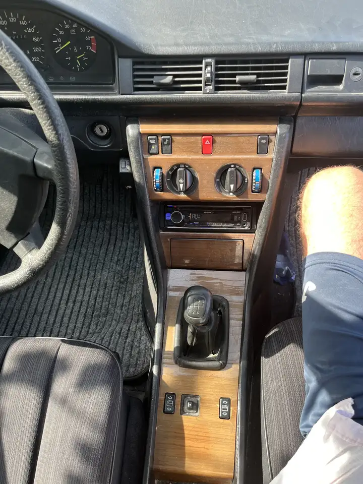 Mercedes-Benz 200 base, foto 5