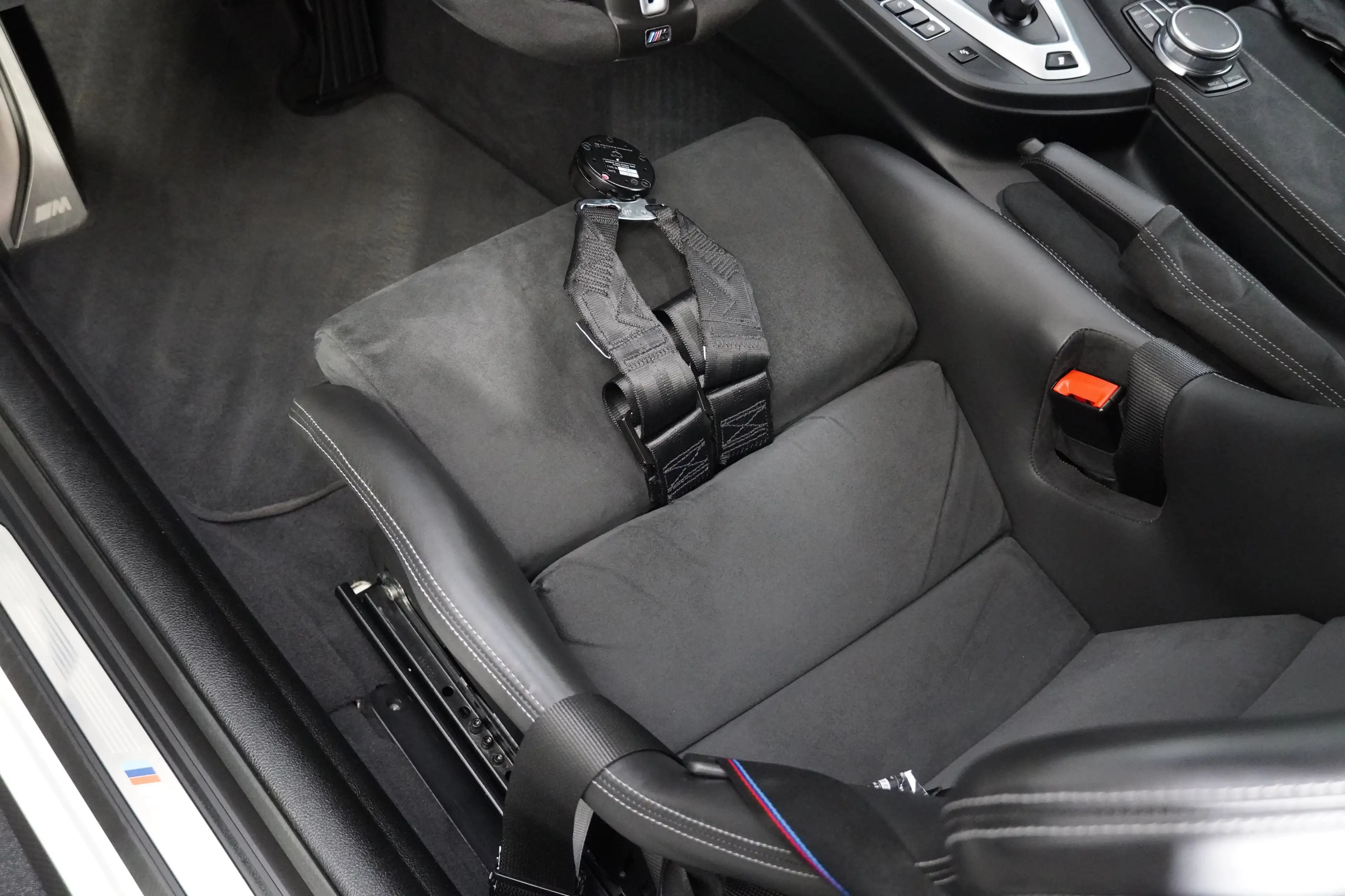 BMW M4 GTS DTM Edition 1 of 200 — photo 10