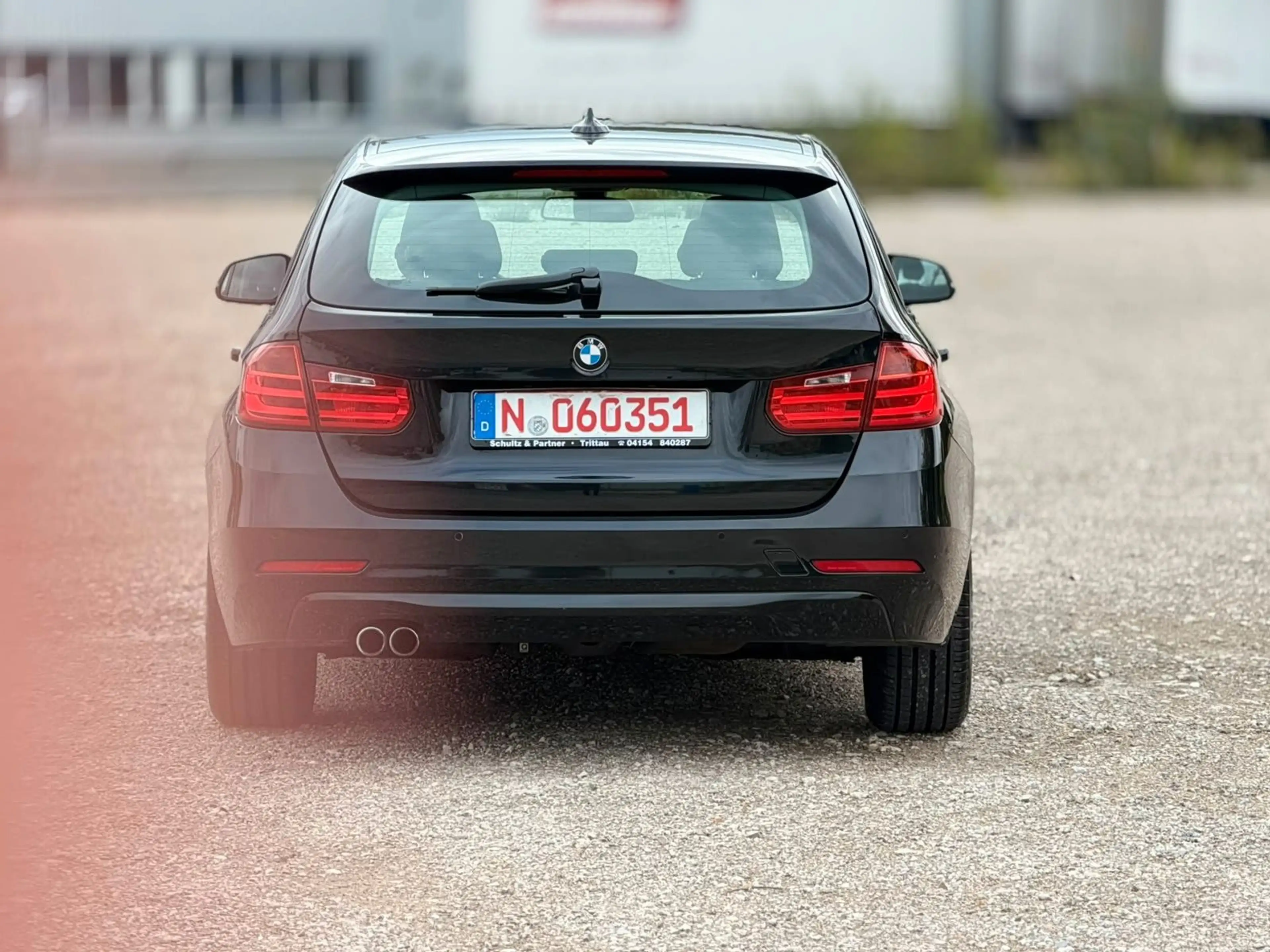 BMW 325 d Touring Sportpaket* 8 Fach* — photo 6