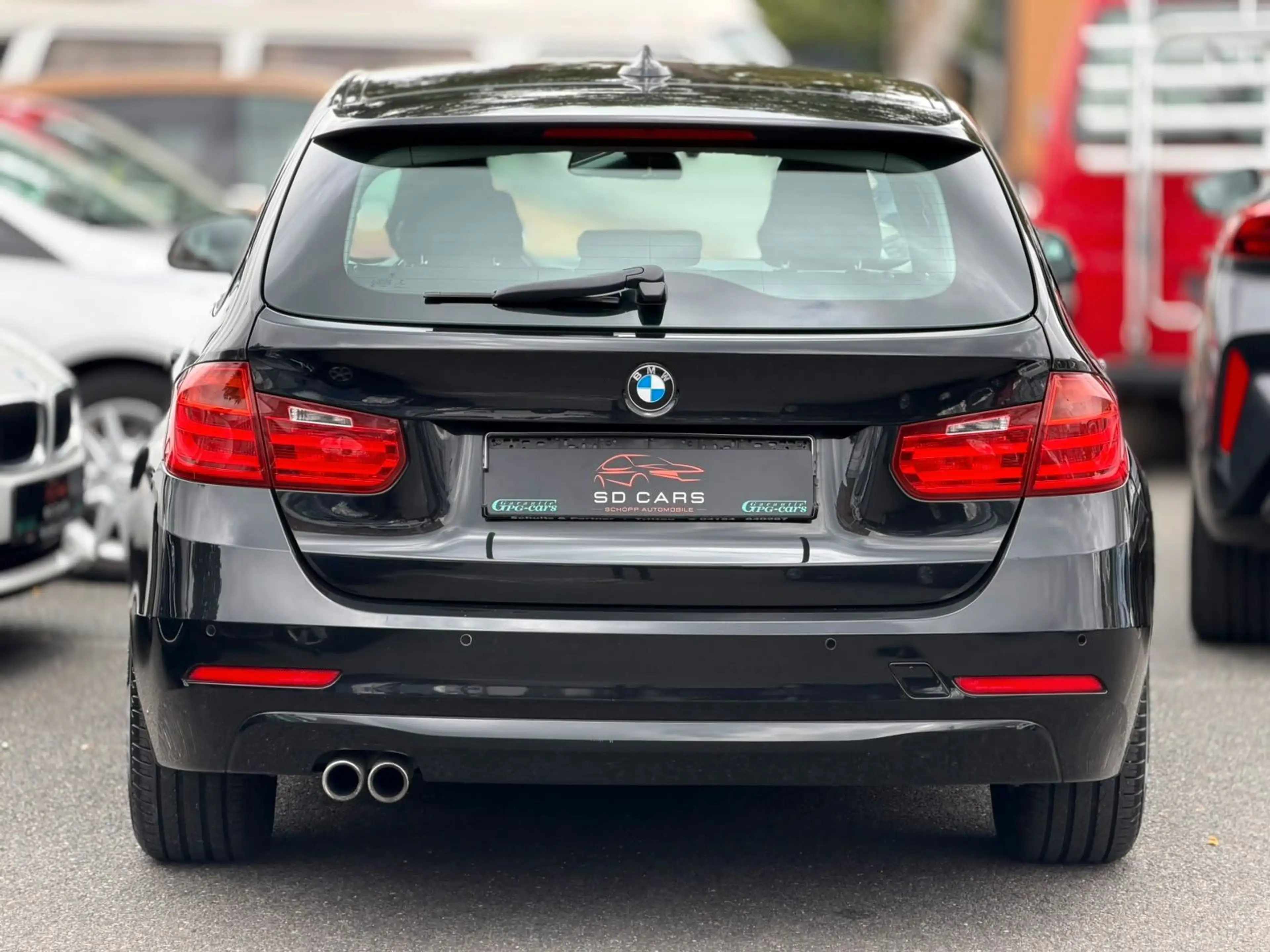 BMW 325 d Touring Sportpaket* 8 Fach* — photo 11
