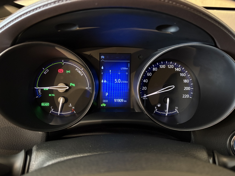 Toyota C-HR 1.8 Hybrid Executive — photo 4