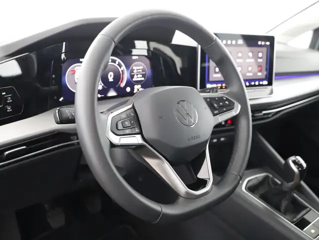 Volkswagen Golf view 13