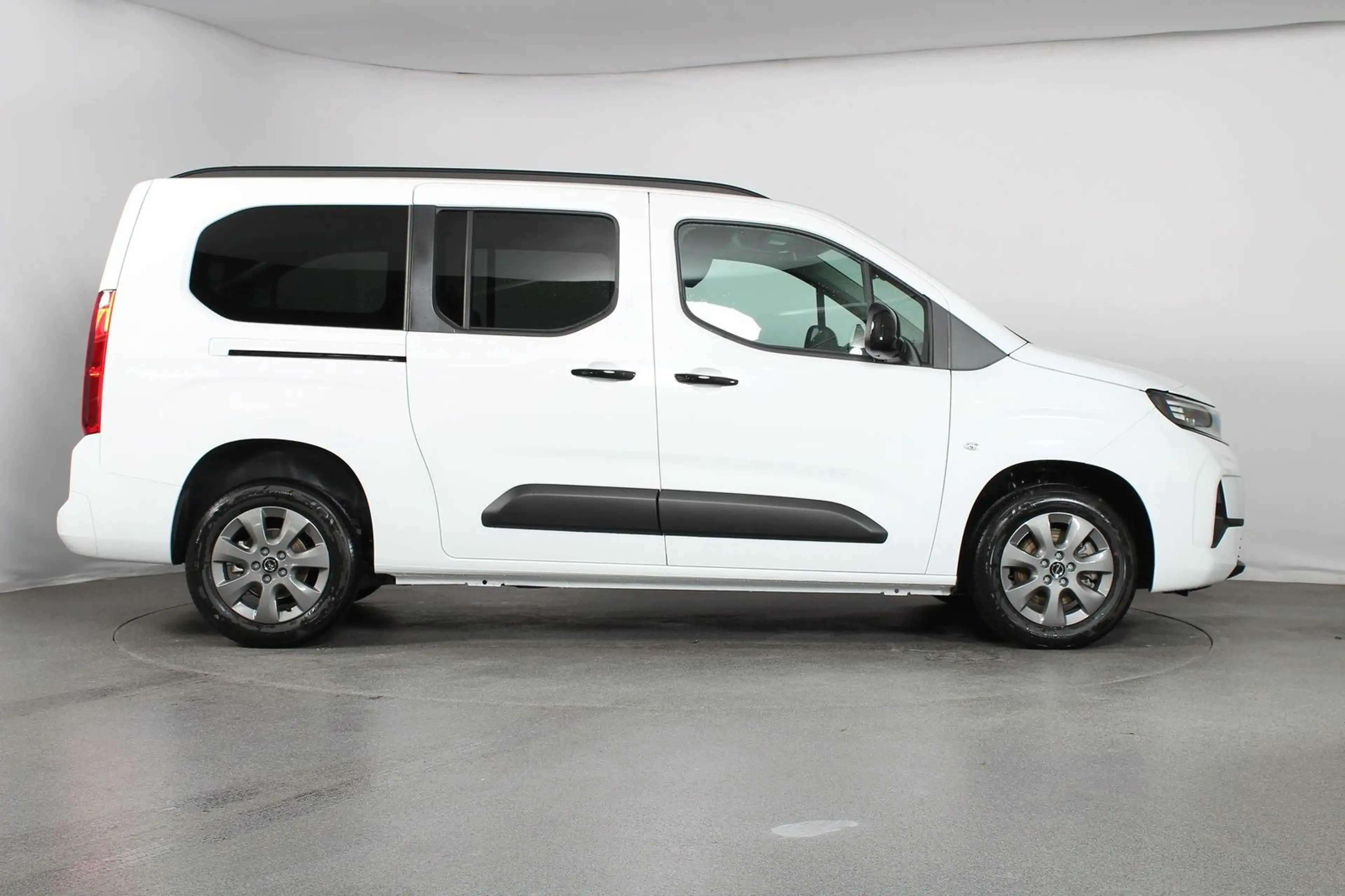 Opel Combo Life N1 XL Edition Stand-Hzg|RFK|Matrix... — photo 6