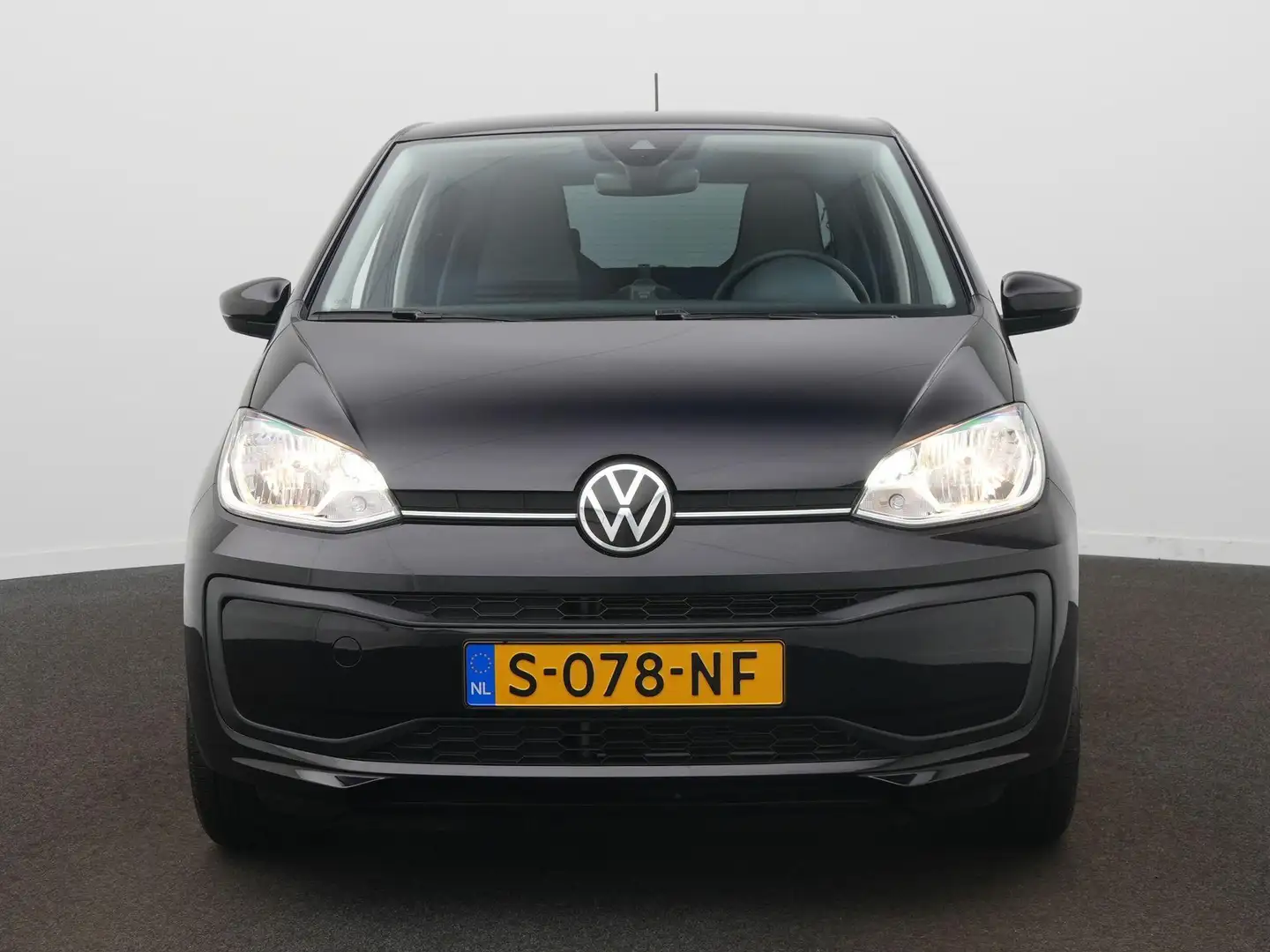 Volkswagen up! 1.0 / Camera / Cruise / 15LM Zwart - 2