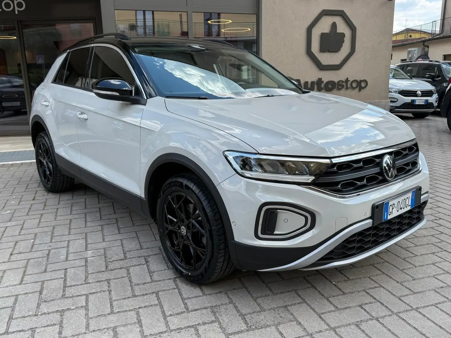 Volkswagen T-Roc T-Roc 1.0 tsi Life 110cv Beige - 1