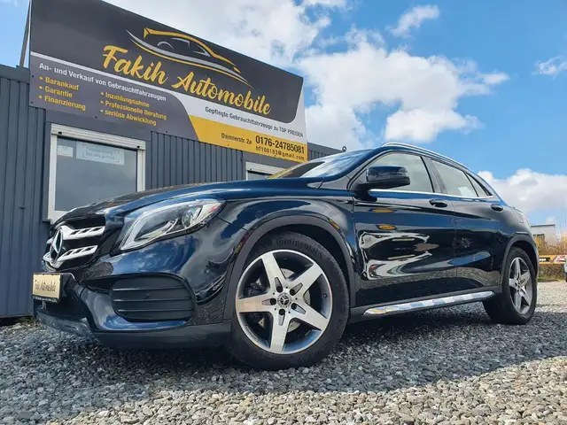 Mercedes-Benz GLA 220 4Matic AMG-Line 8fach bereift Panorama