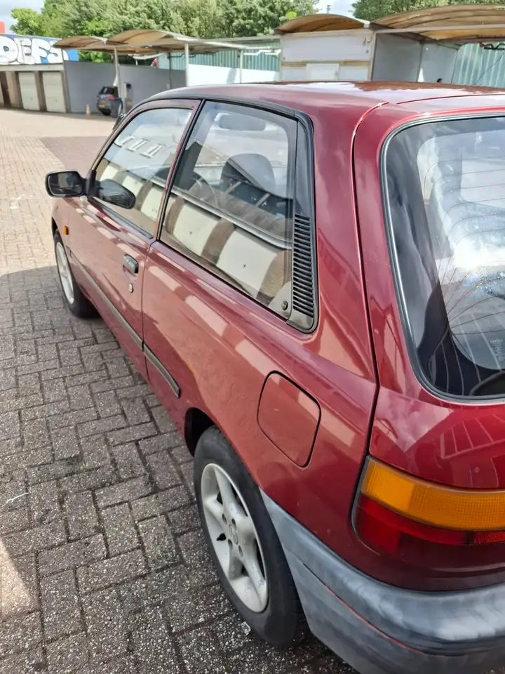 Toyota Starlet 1.3i, foto 3