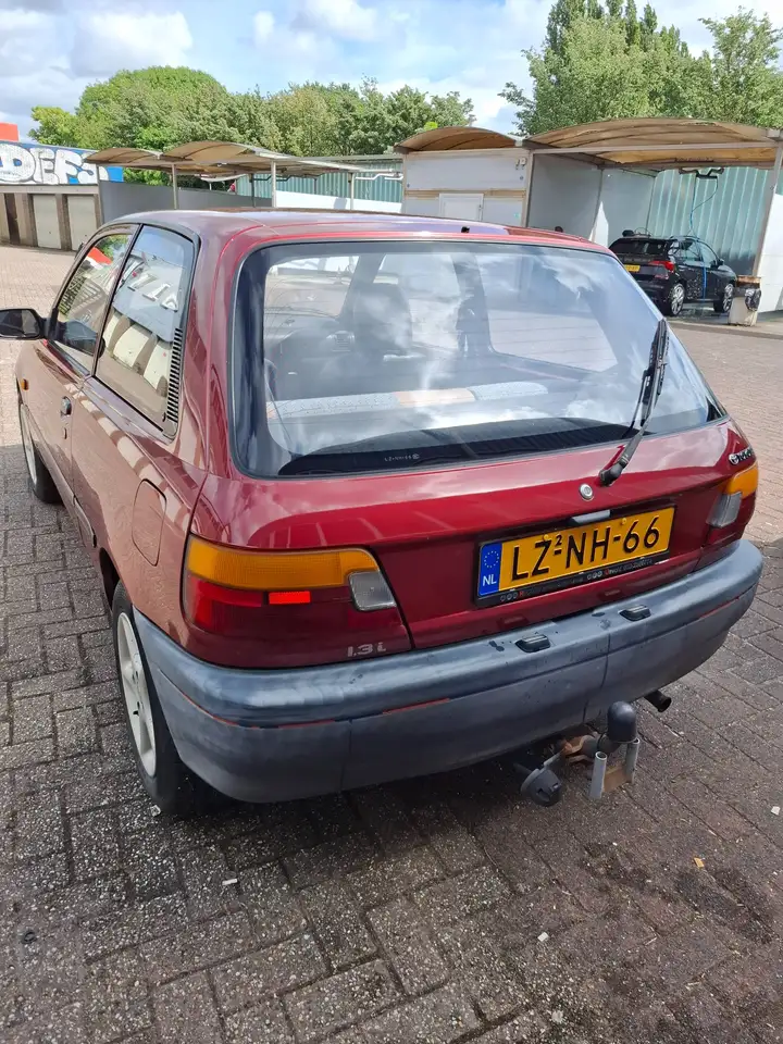 Toyota Starlet 1.3i, foto 2