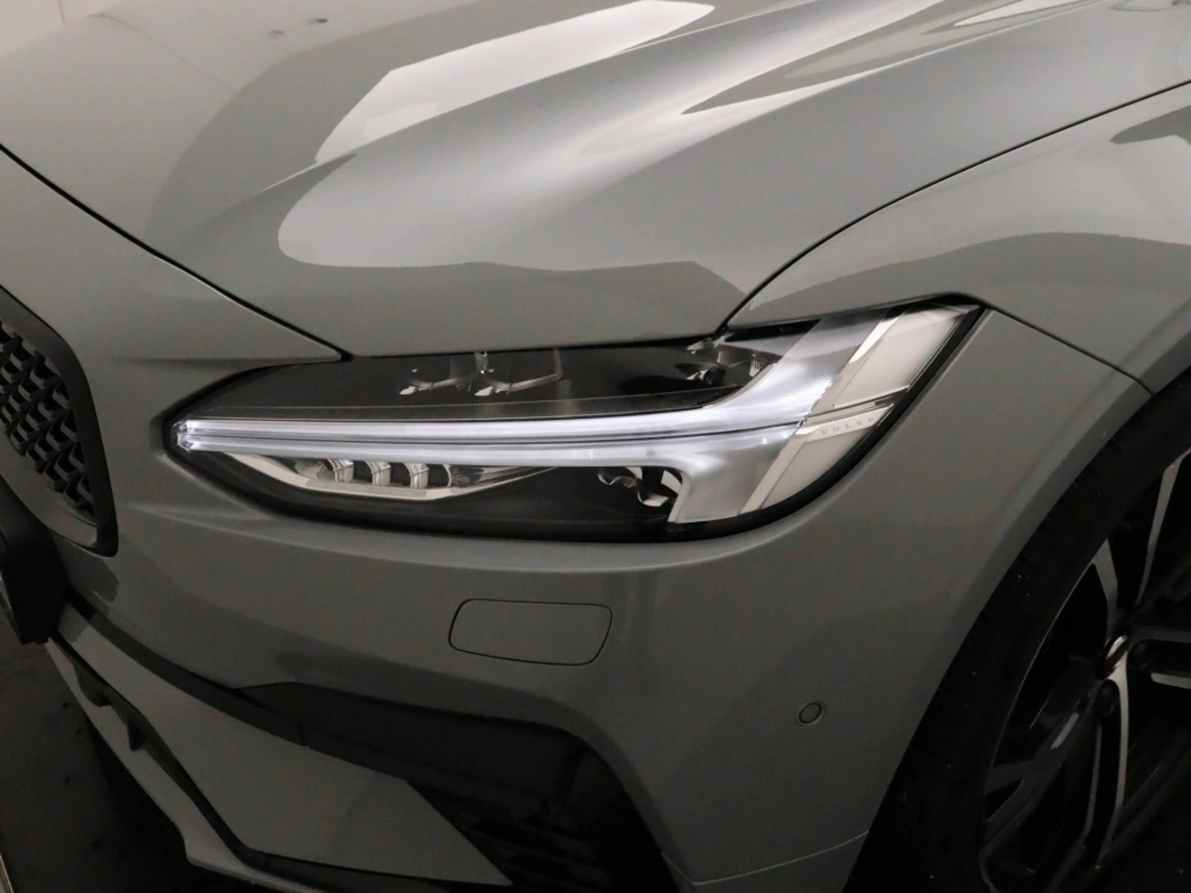 Volvo V90 T8 PLUG-IN HYBRID ULTRA EXECUTIVE EDITION BOWERS&W — photo 10
