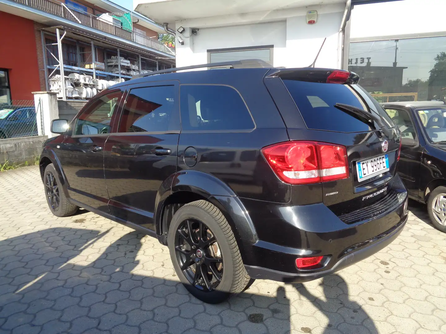 Fiat Freemont Freemont 2.0 mjt 16v Black Code 4x4 170cv auto Zwart - 2