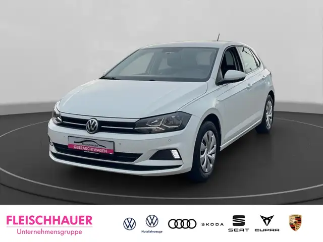 Volkswagen Polo VI Comfortline GRA Composition Media Parksensoren