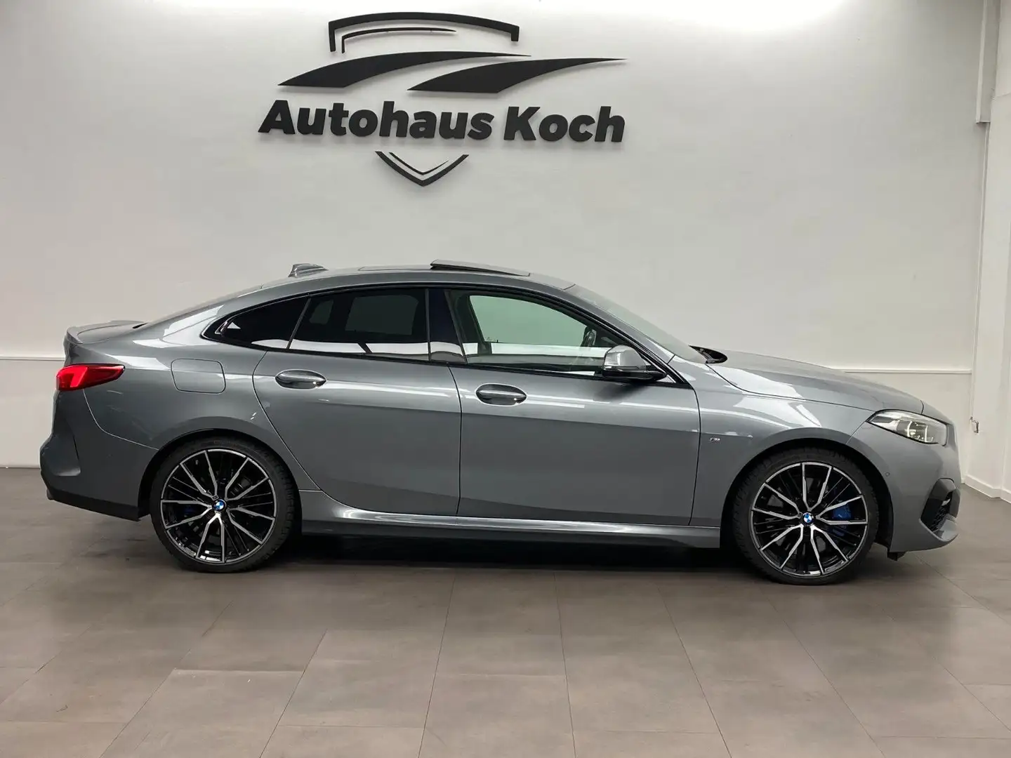 BMW 220 d xDRIVE GRAN COUPÉ M SPORT #TRAUMHAFT Grau - 2