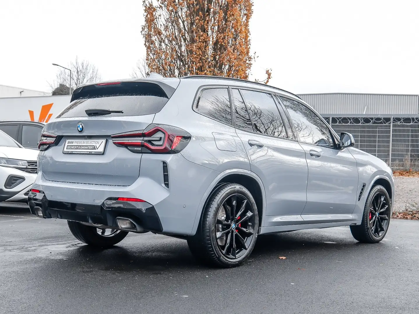 BMW X3 xDrive30d M Sport HUD ACC AHK RFK NAVI LED Grau - 2