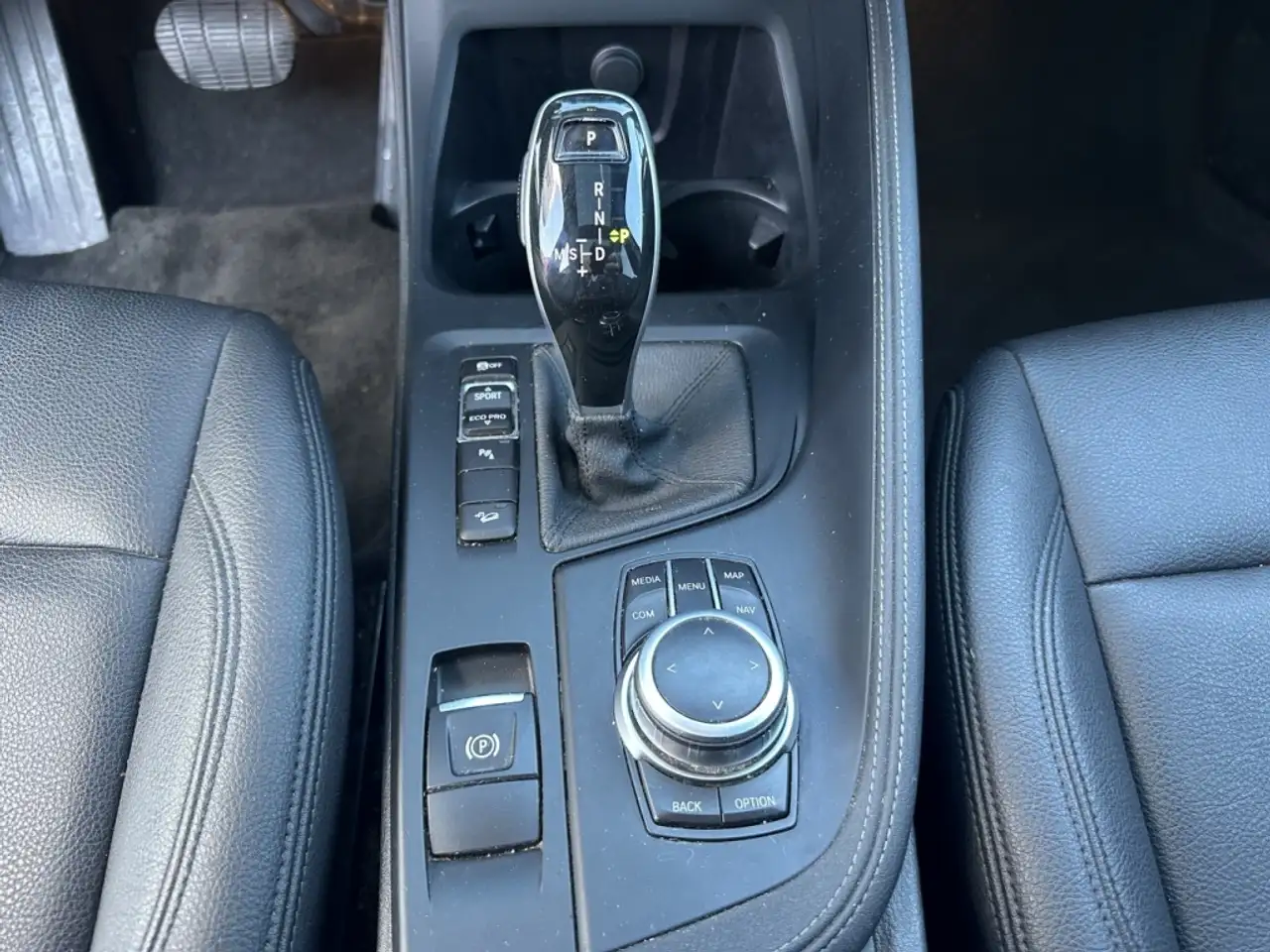 BMW X1 снимка BMW X1