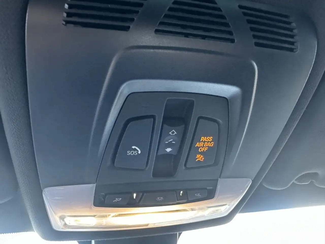 BMW X1 снимка BMW X1