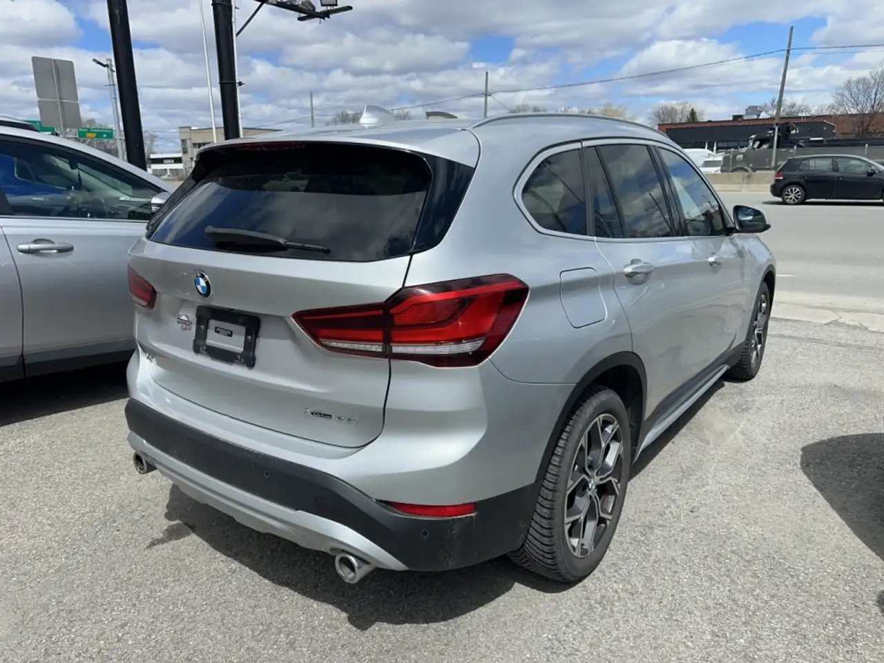 BMW X1 снимка BMW X1
