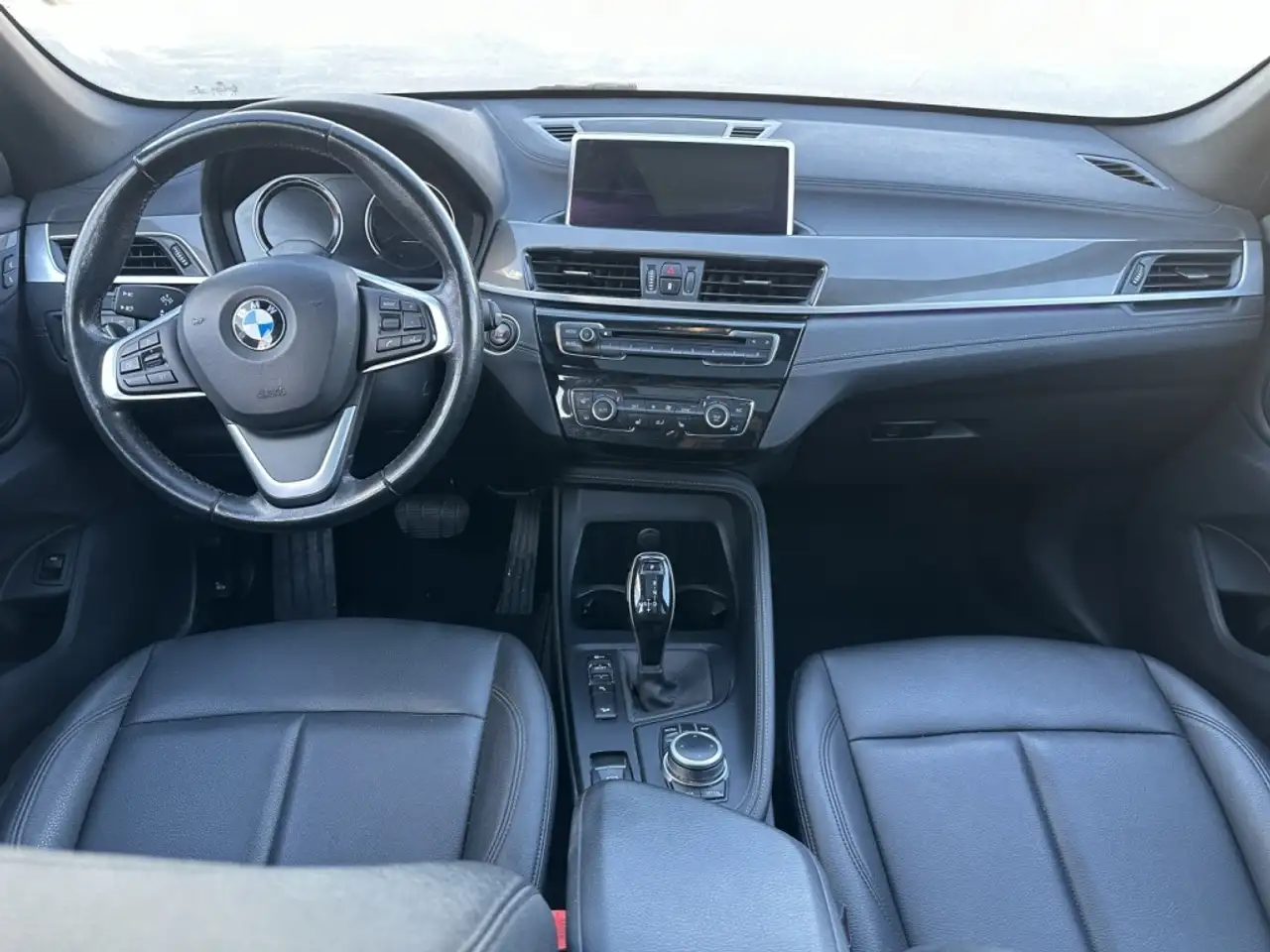 BMW X1 снимка BMW X1