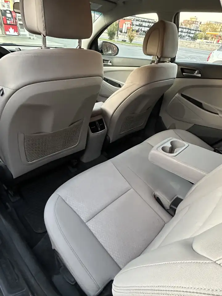 Hyundai TUCSON снимка Hyundai TUCSON
