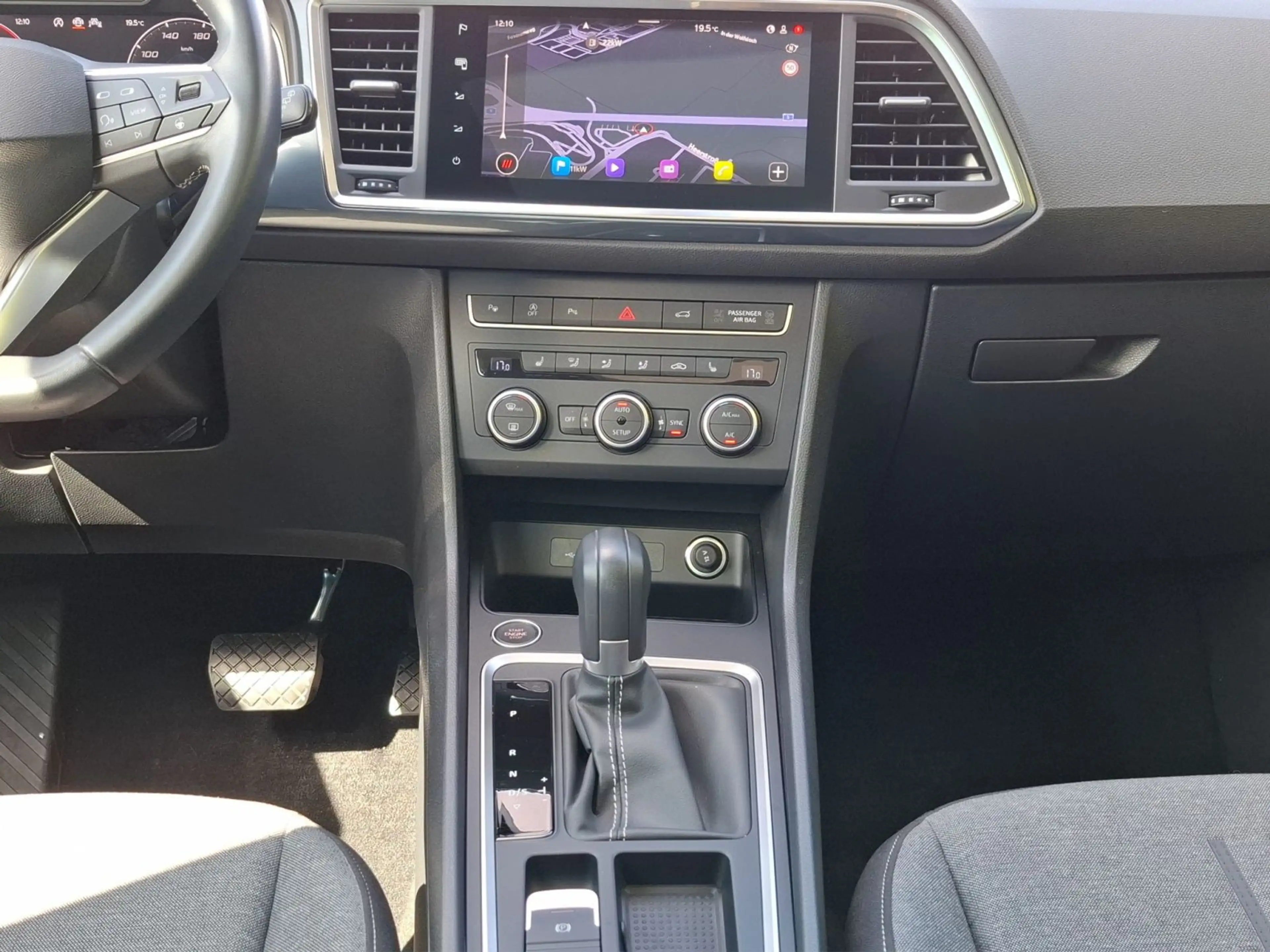 SEAT Ateca Style 1.5 TSI DSG, Allwetterreifen, Navi — photo 13