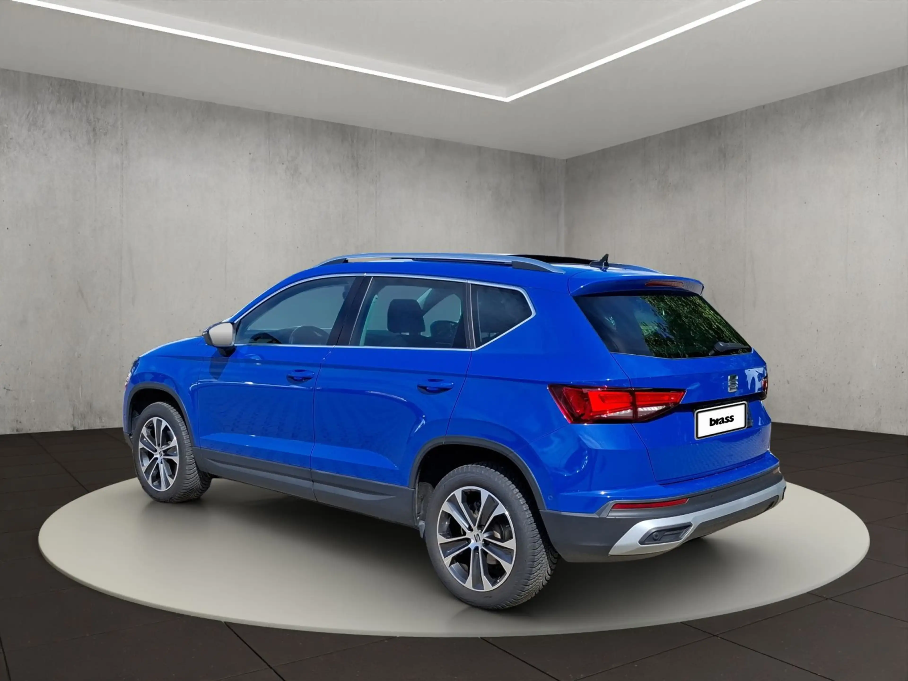 SEAT Ateca Style 1.5 TSI DSG, Allwetterreifen, Navi — photo 3