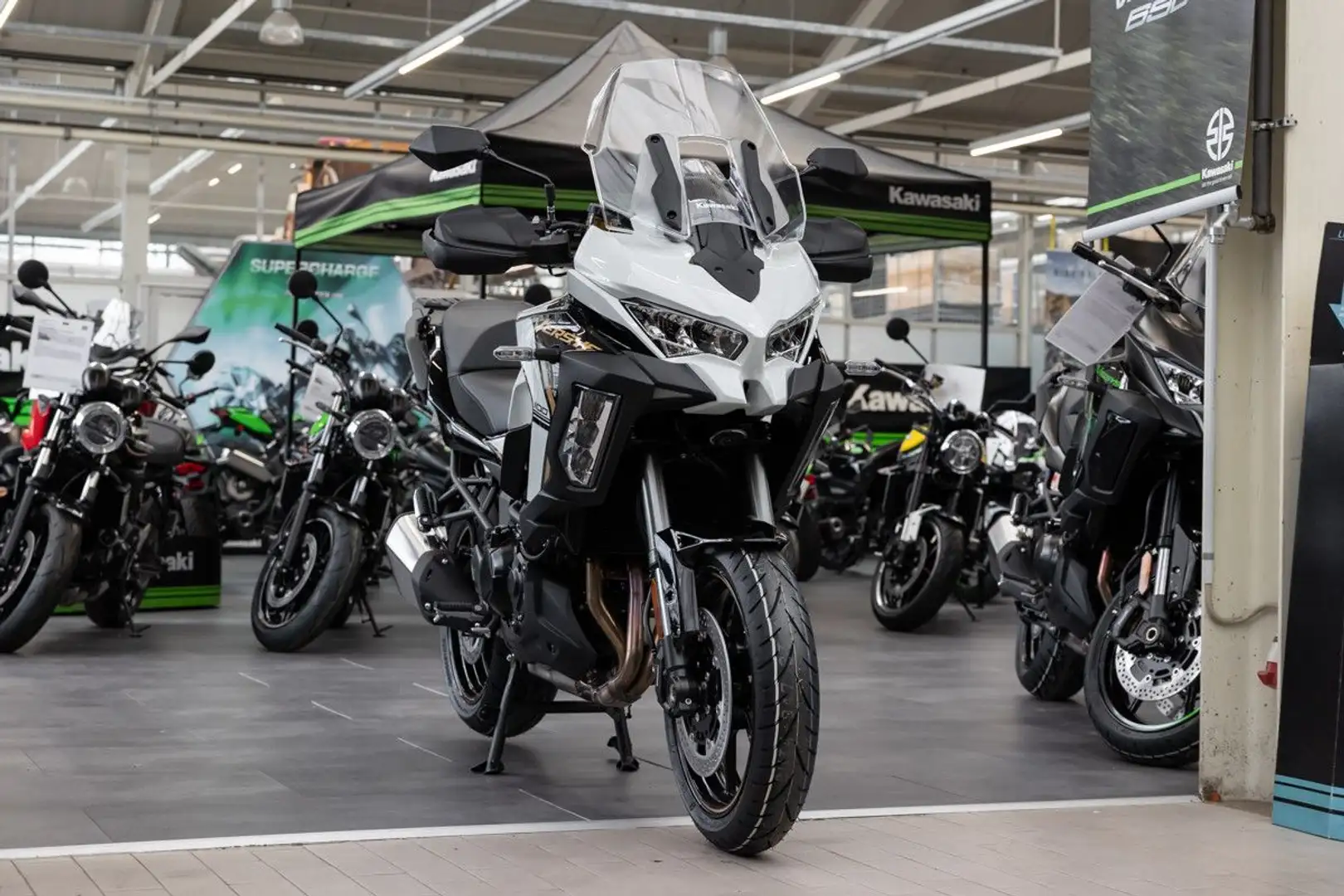 Kawasaki Versys 1100 SE mit 4 JAHRE WERKSGARANTIE bijela - 2