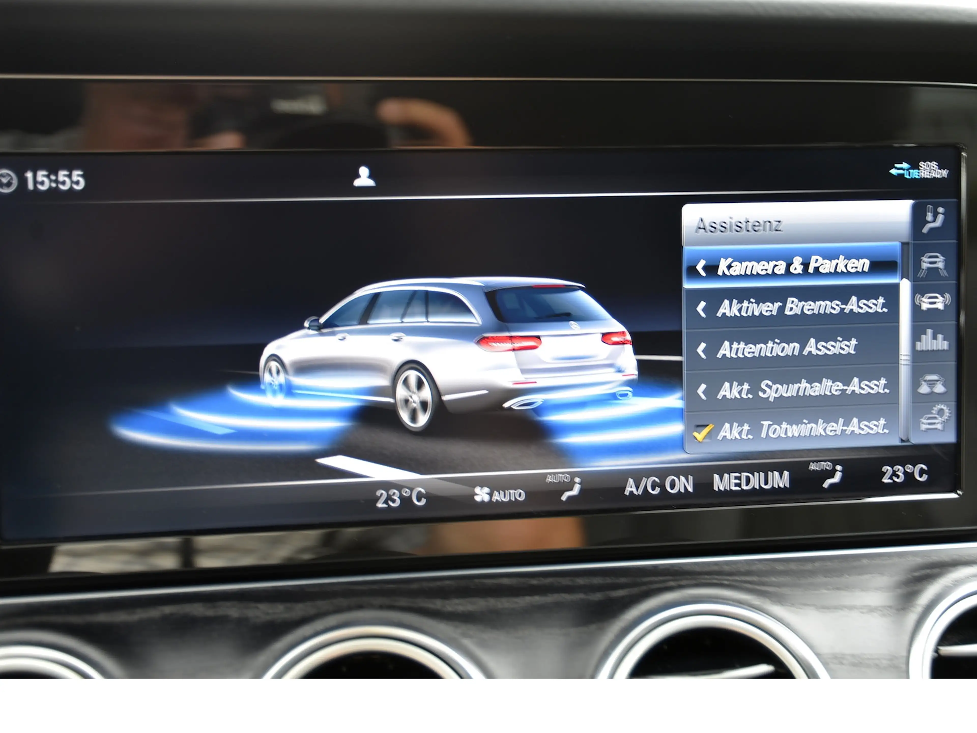 Mercedes-Benz E 250 T Exclusive (SHD Distronic LED Park el.HK — photo 11