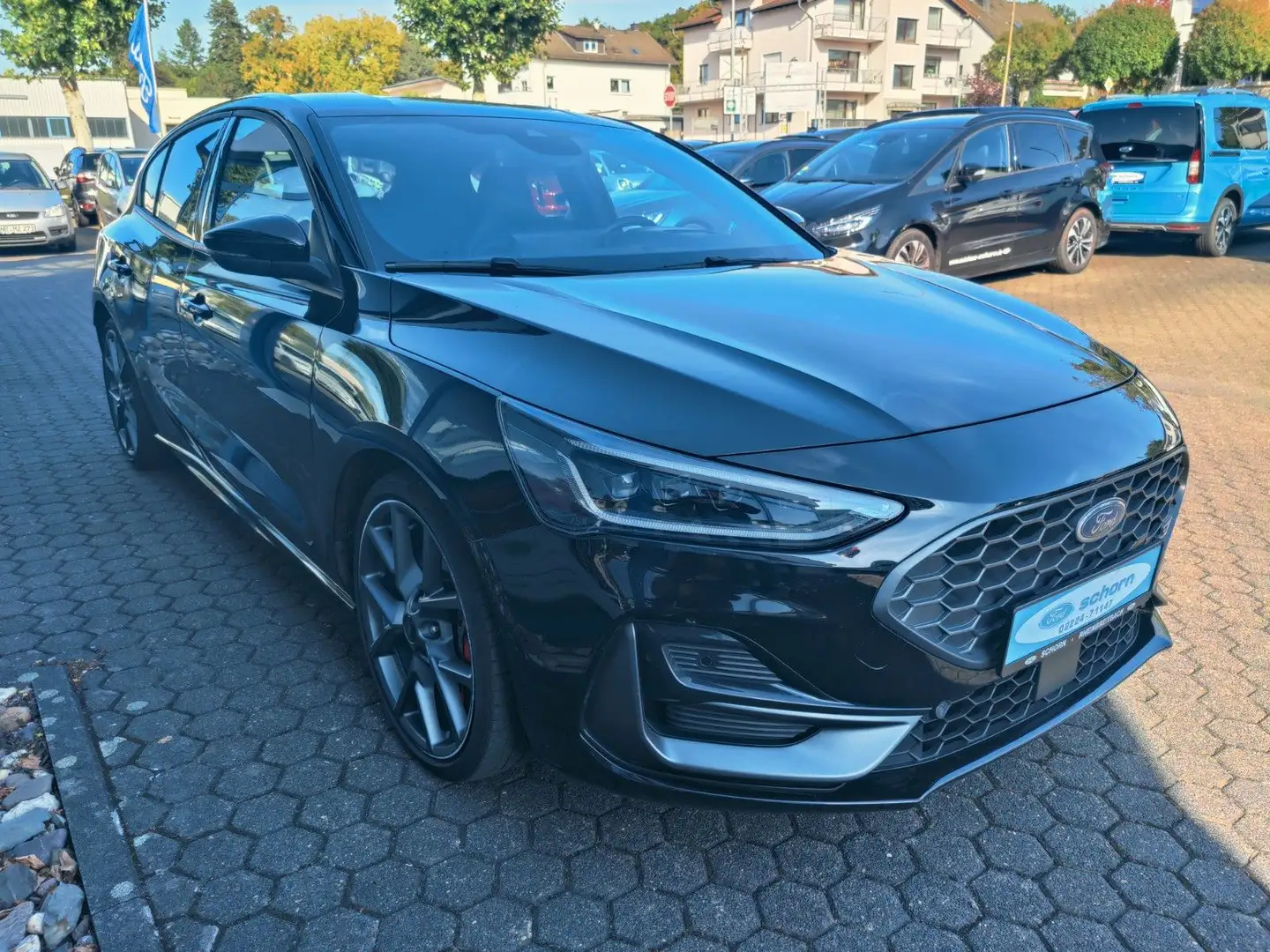 Ford Focus Lim. ST X Schwarz - 1