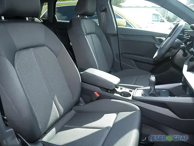 Audi A3 view 5