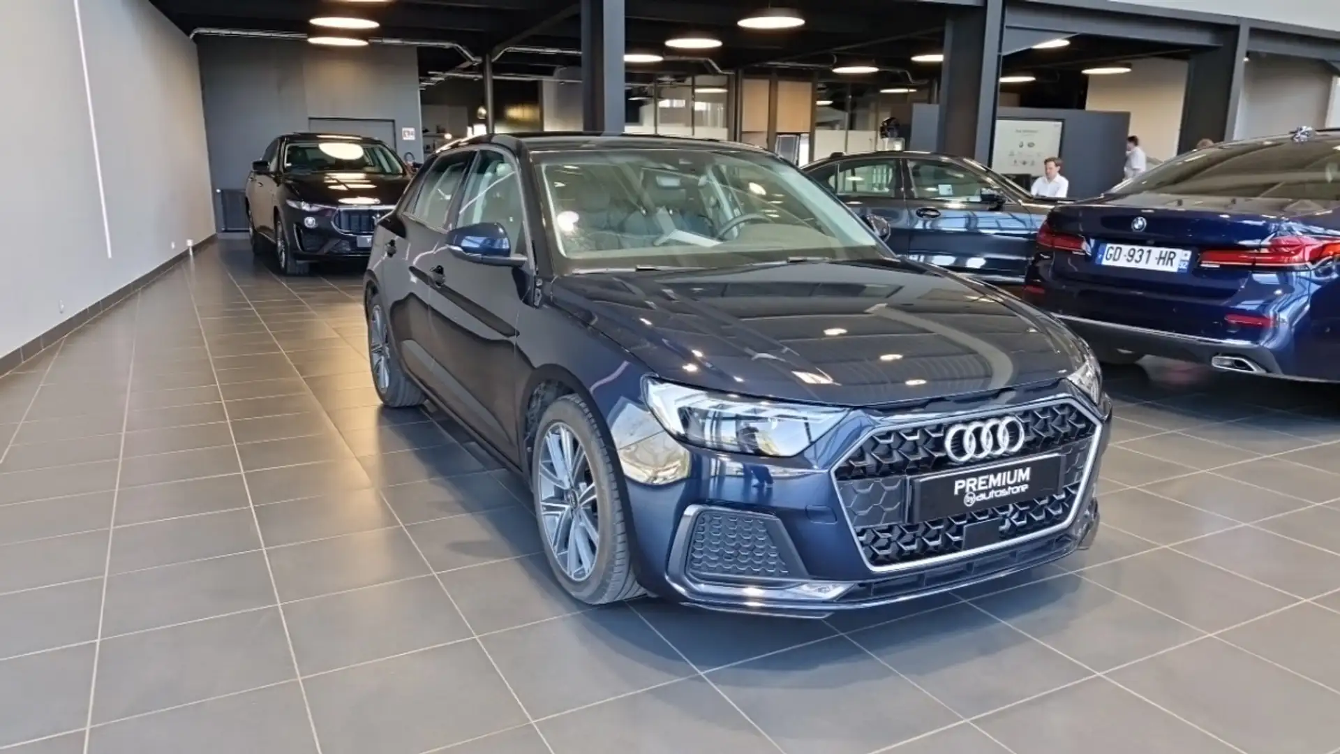 Audi A1 30 TFSI 110 CH S tronic 7 ADVANCED 2 Bleu - 2