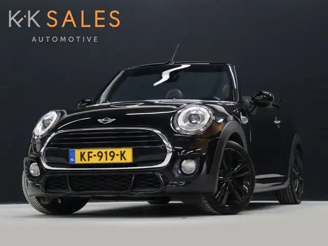 MINI John Cooper Works Cabrio Mini 1.5 JCW Chili Serious Business Cabrio [STOELV