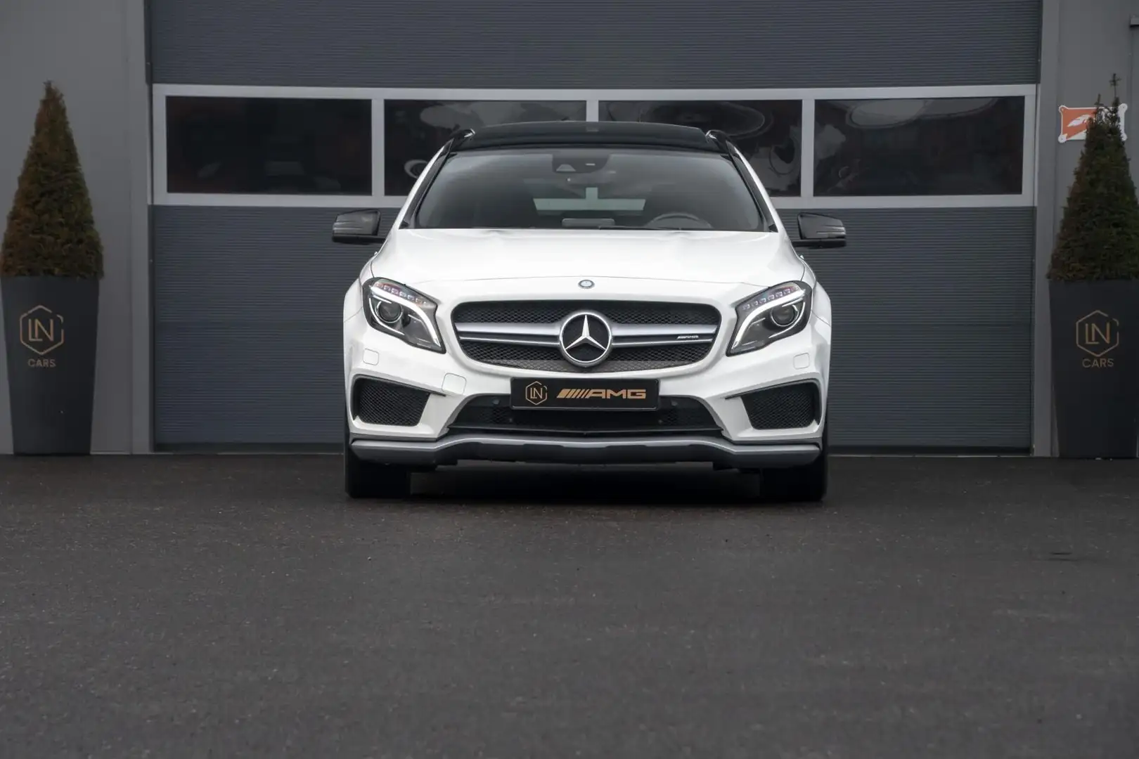 Mercedes-Benz GLA 45 AMG 4Matic Edition 1 | PANO | Carplay Wit - 2